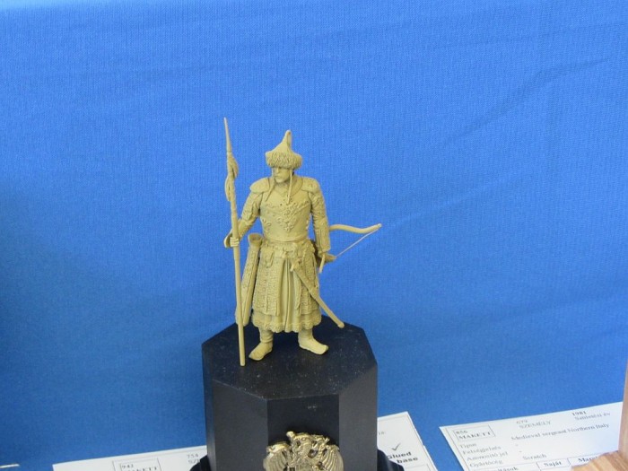 figurine 165.jpg